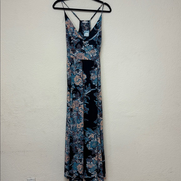 Free People NWT Through The Vine Maxi Dress size L - Picture 2 of 4